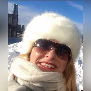 Galeries Lafayette Paris Chic Winter White Fur Hat
